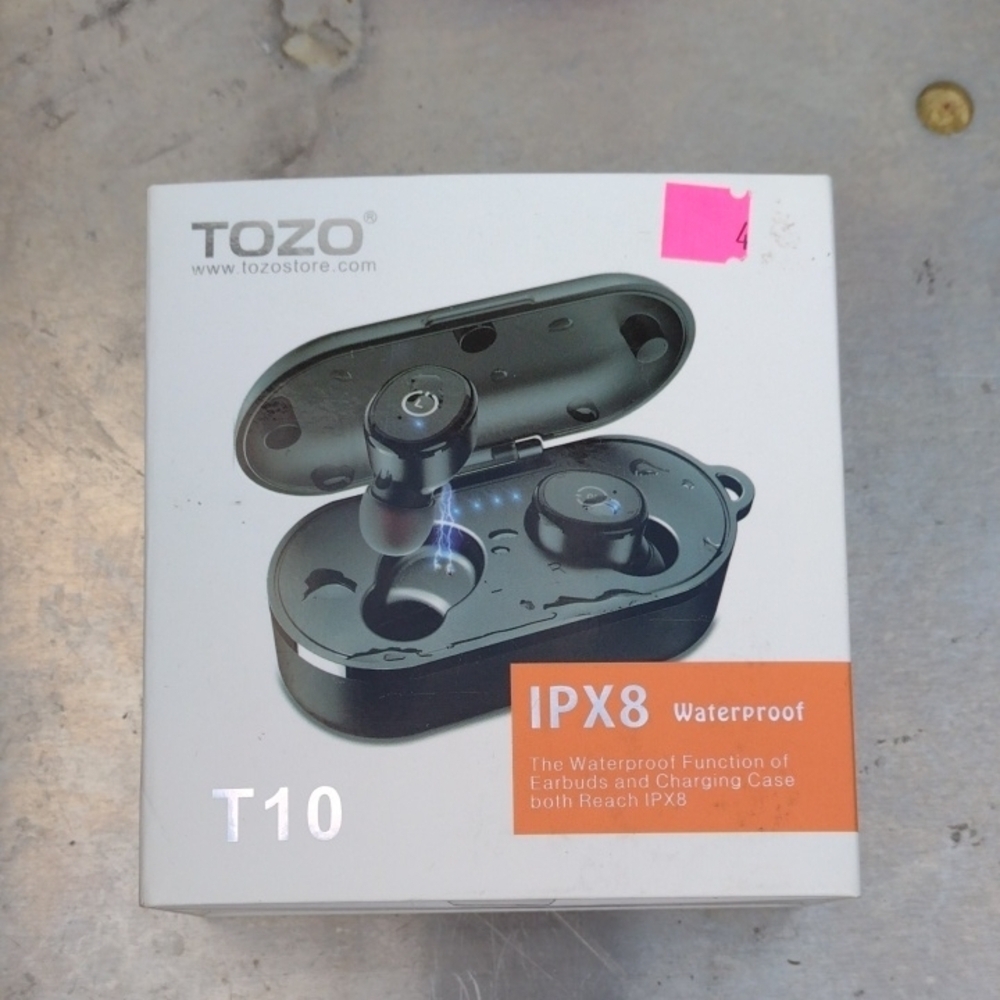 TOZO T10 Wireless Earbuds - Black NWT